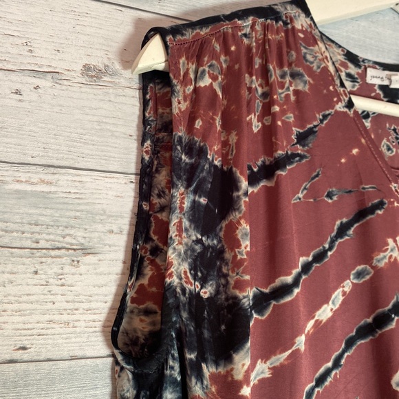 Young Fabulous and Broke Beautiful Sleeveless Patten Top Size XS - Picture 4 of 7